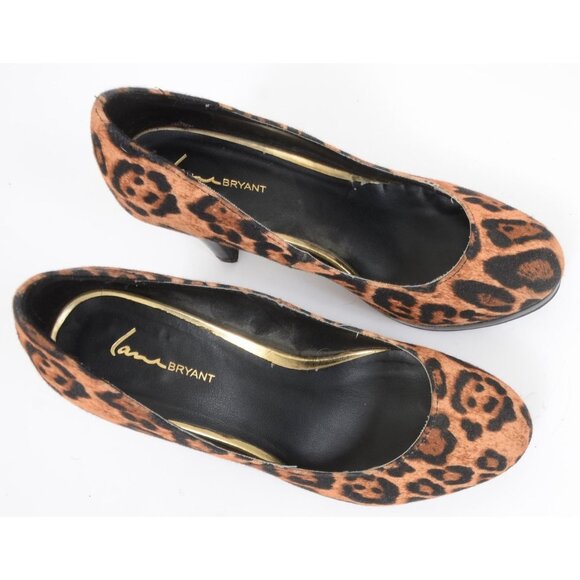 Lane Bryant Women 9 WIDE Width Leopard Animal Print Round Toe Heels Pumps Vegan - Picture 4 of 10